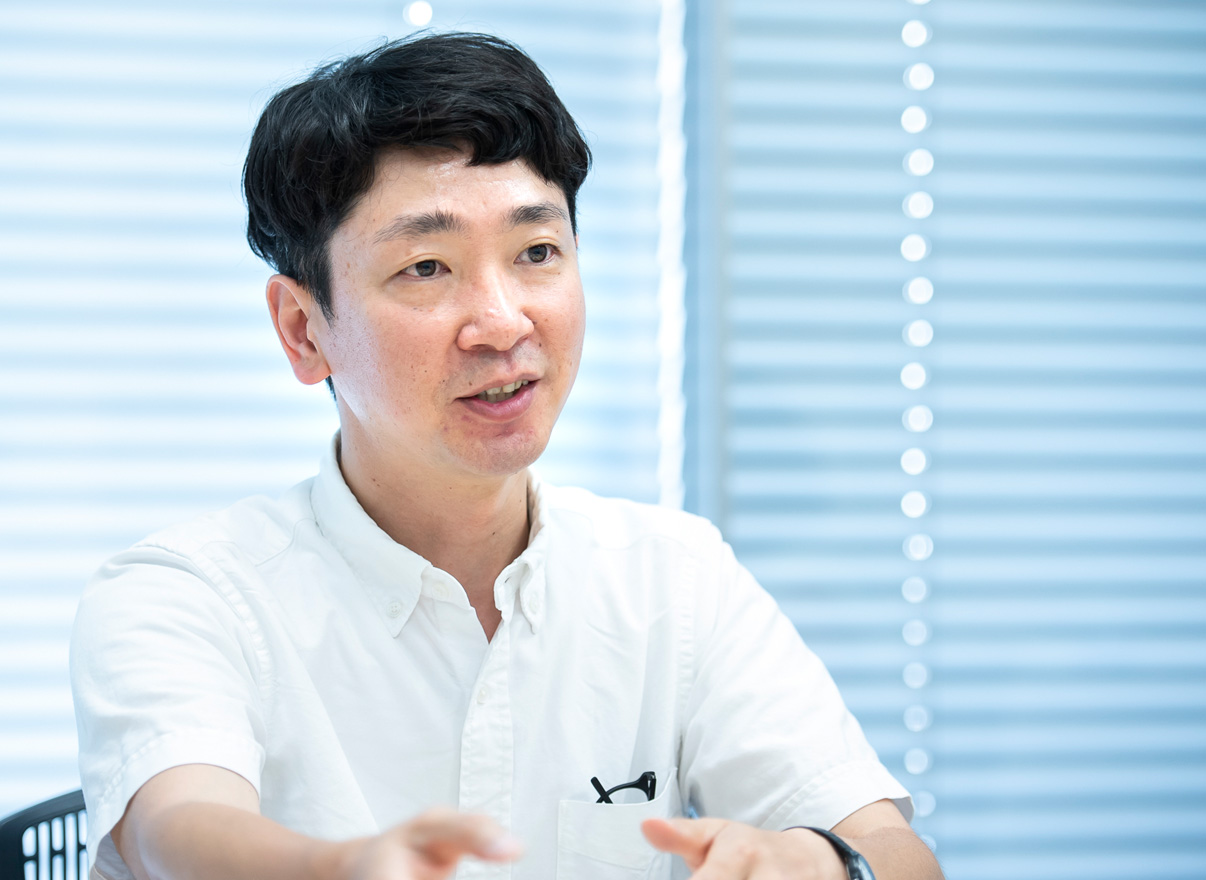 立石 信介氏