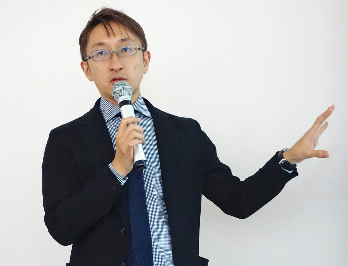 鈴木 雄介氏