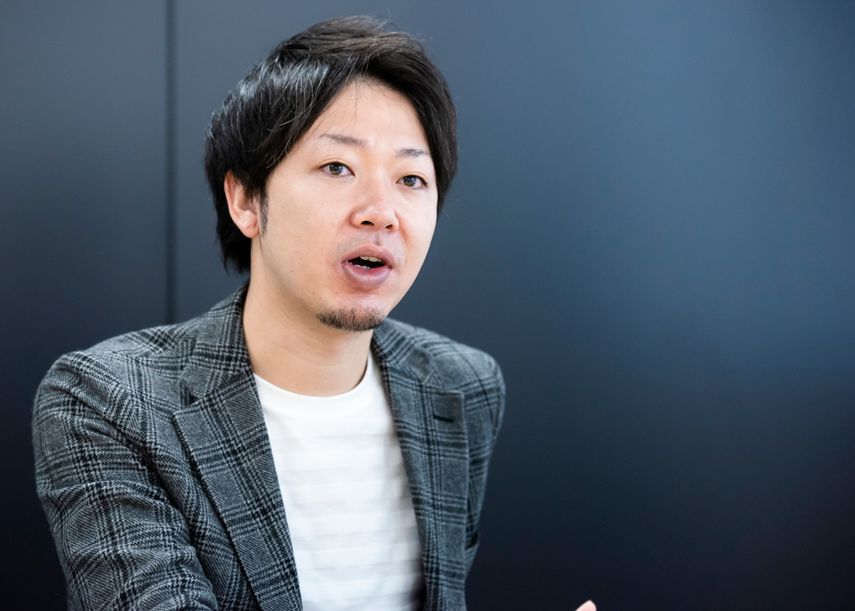 鈴木貴史氏