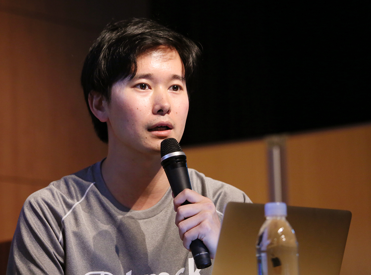 山根 淳平氏