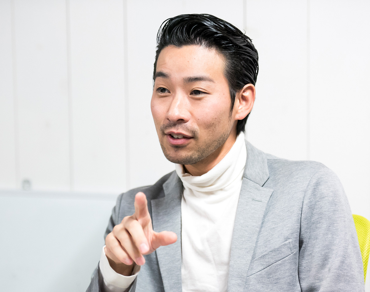 武井 浩三氏