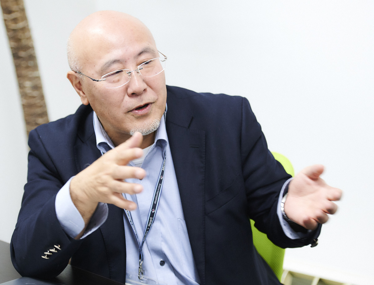 伊藤 健二氏