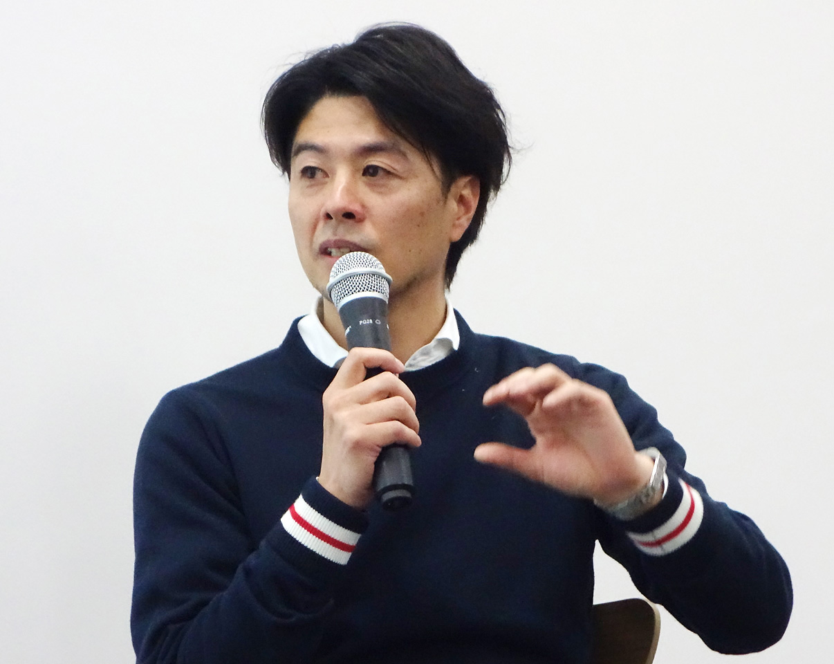 中村 圭志氏