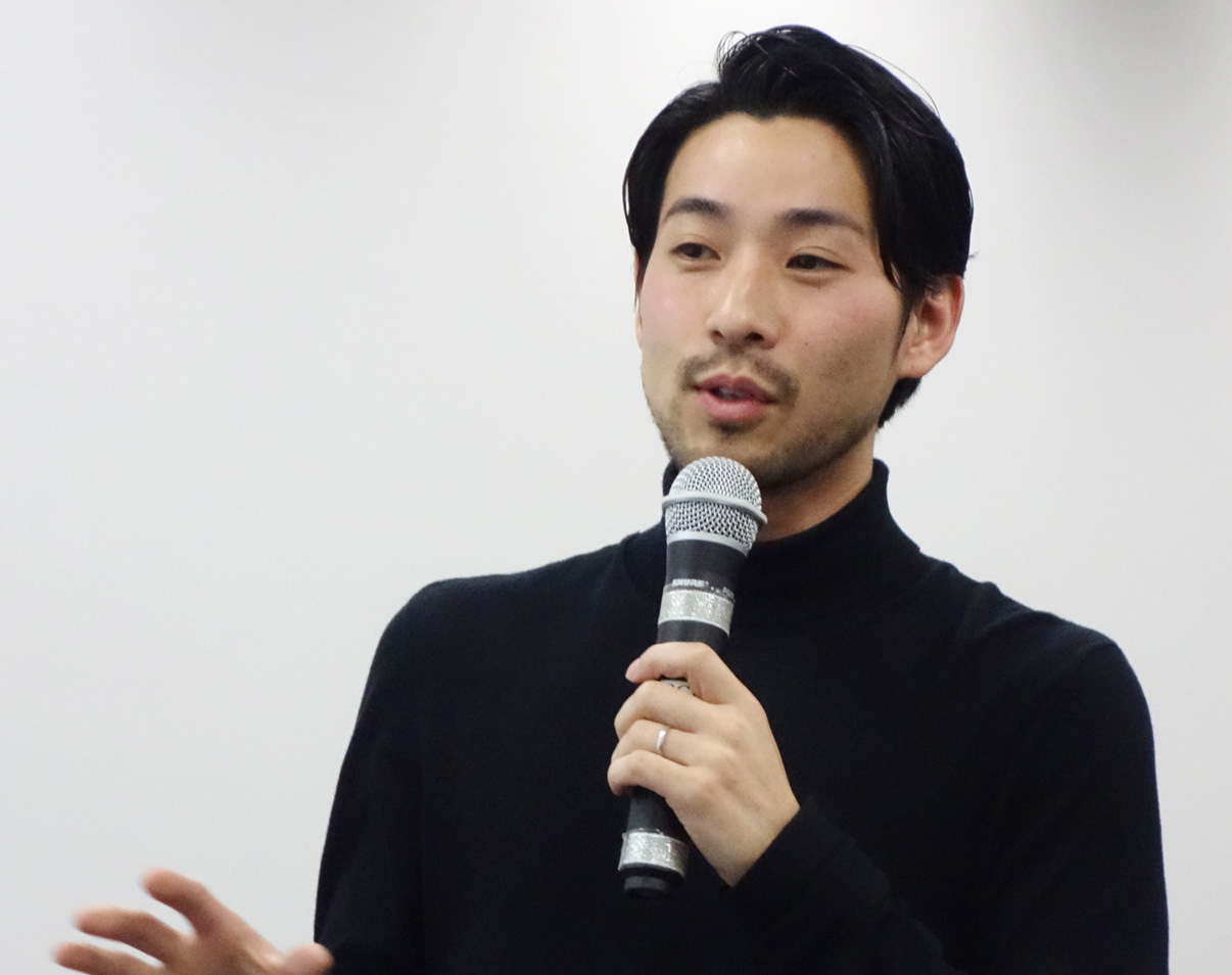 武井 浩三氏