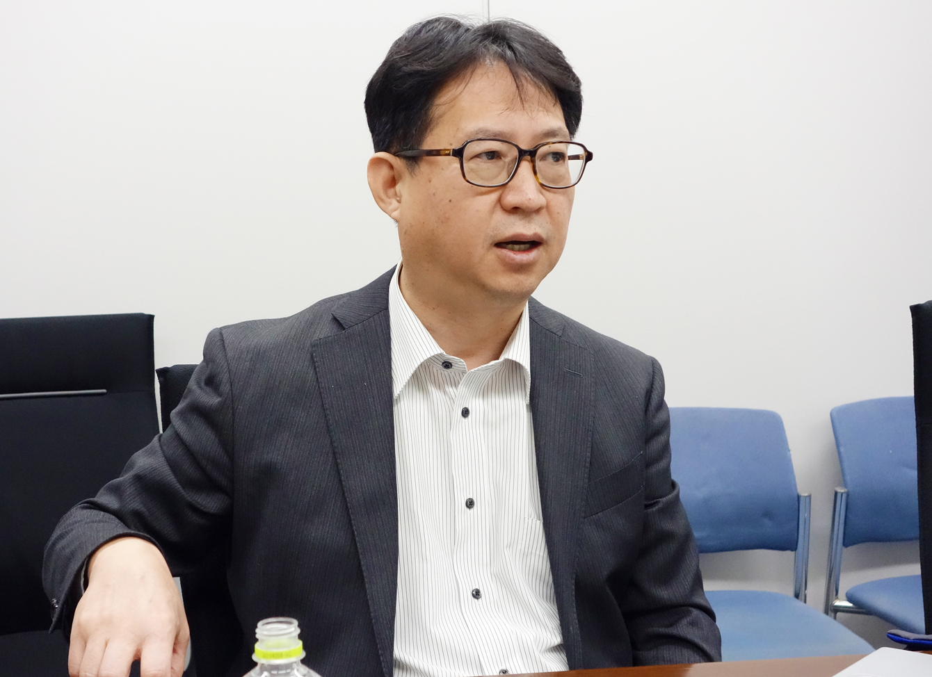岩本 隆氏