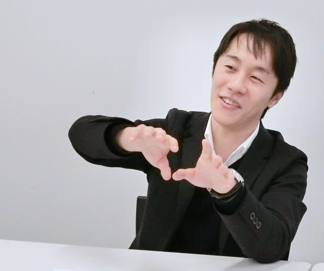 石原 和幸氏
